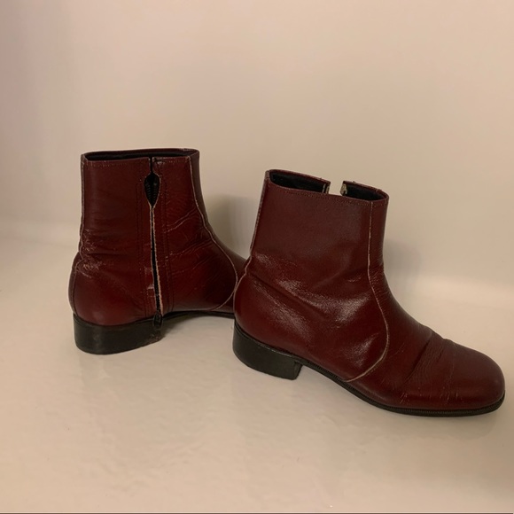 Vintage red heeled booties - Picture 1 of 4